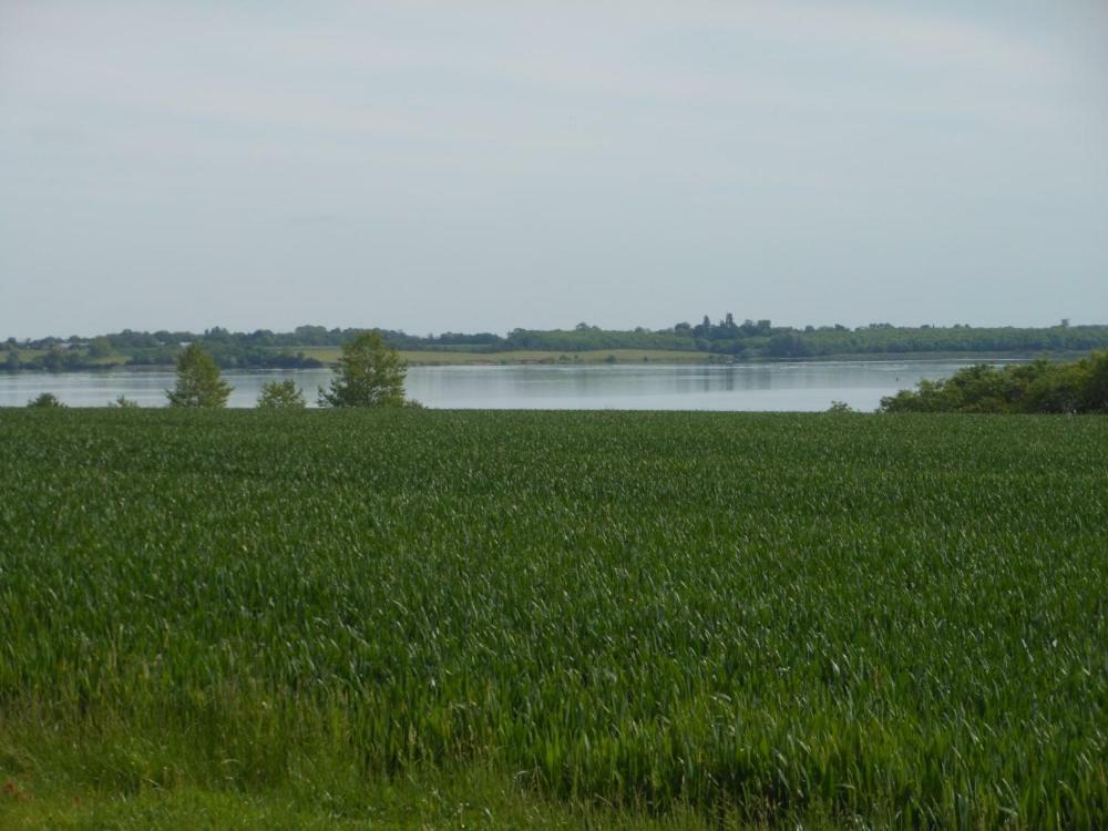 Grafham Water Lodge Экстерьер фото